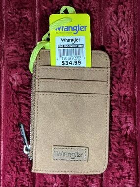 Wrangler Tan Card Holder with Zipper Pocket